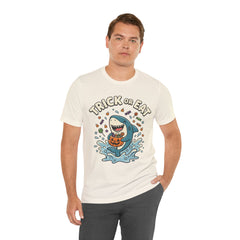 Funny Trick Or Eat Shark Pumpkin Halloween T-Shirt
