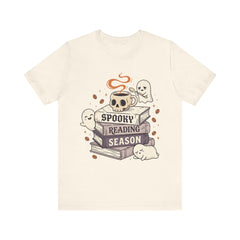 Spooky Reading Season Skull Coffee Mug Retro T-Shirt