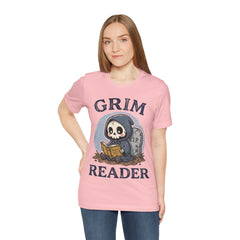 Funny Grim Reader Book Worm Retro Halloween T-Shirt