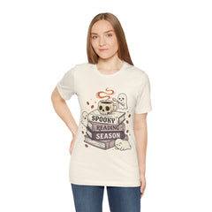 Spooky Reading Season Skull Coffee Mug Retro T-Shirt