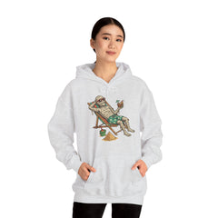 Funny Summer Mummy Relaxing On Beach Chair Halloween Hoodie