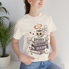 Spooky Reading Season Skull Coffee Mug Retro T-Shirt
